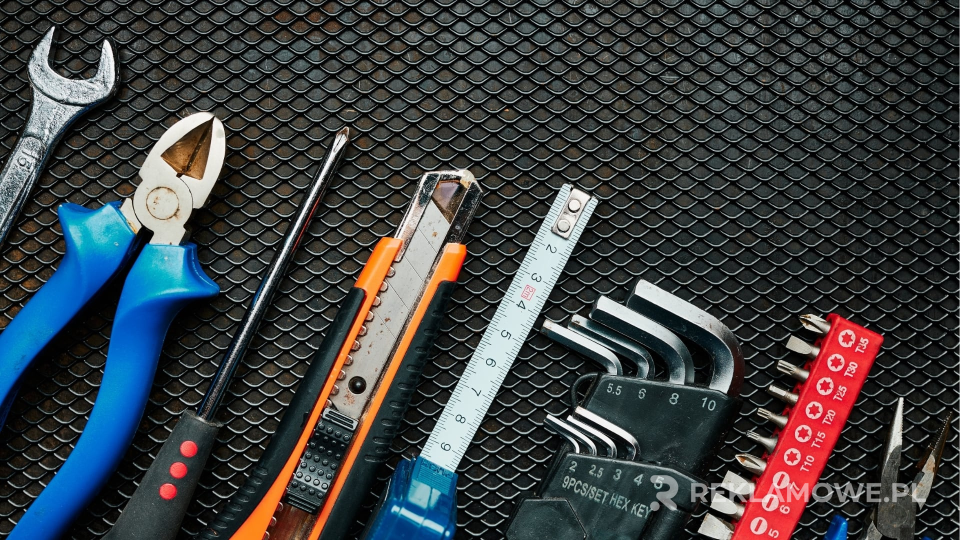 Stara kolekcja śrubokrętów reklamowych